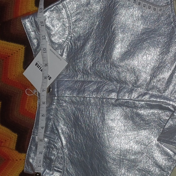 NWT Metallic Silver Cheeky Jrs shorts Size S - Picture 2 of 7